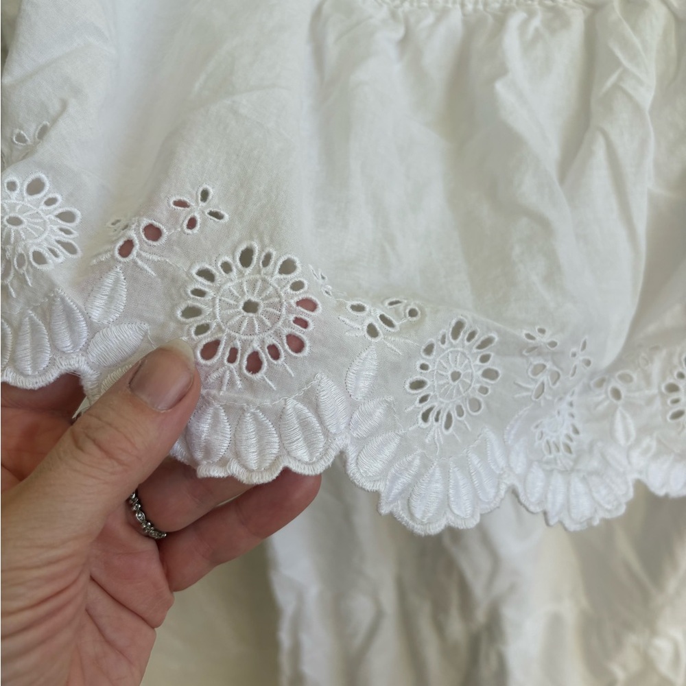 Old Navy White Eyelet Off-Shoulder Maxi Dress - Picture 4 of 5